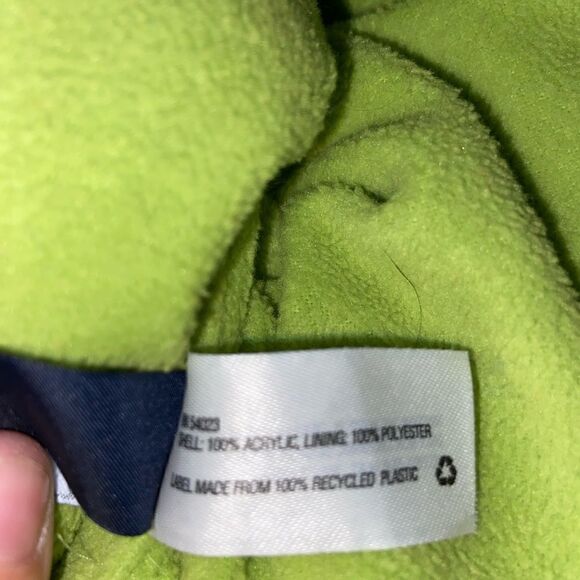 Gap fuzzy toboggan size youth small/medium - Picture 5 of 5